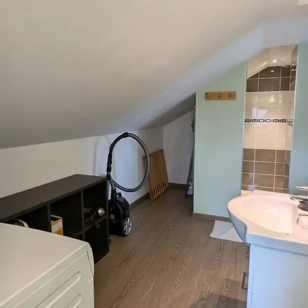 Holiday home Charmante Maison Renovee Avec 3 Chambres, Garage, Et Animaux Admis A - Fr-1-589-161 *