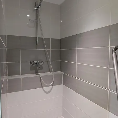Charmante Maison Renovee Avec 3 Chambres, Garage, Et Animaux Admis A - Fr-1-589-161 Gerbamont